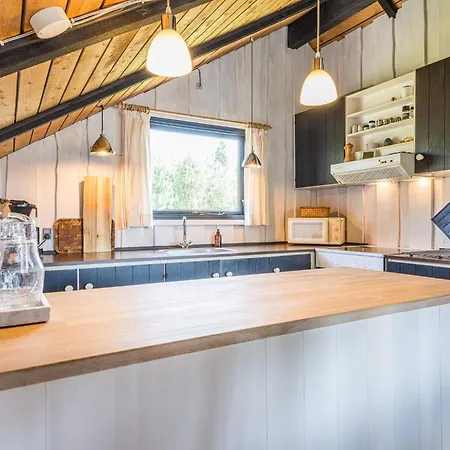 Casa de Férias Cozy Retreat In Houstrup-by Traum *